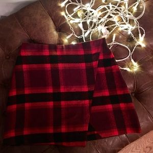⚡️ABERCROMBIE AND FITCH a-line plaid mini-skirt⚡️