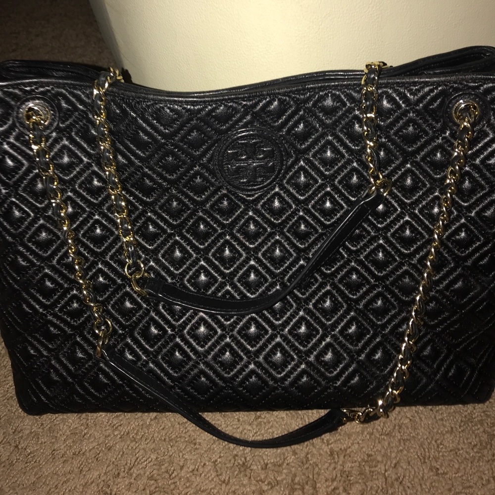 💥flashsale 💥Authentic quilted Tory Burch