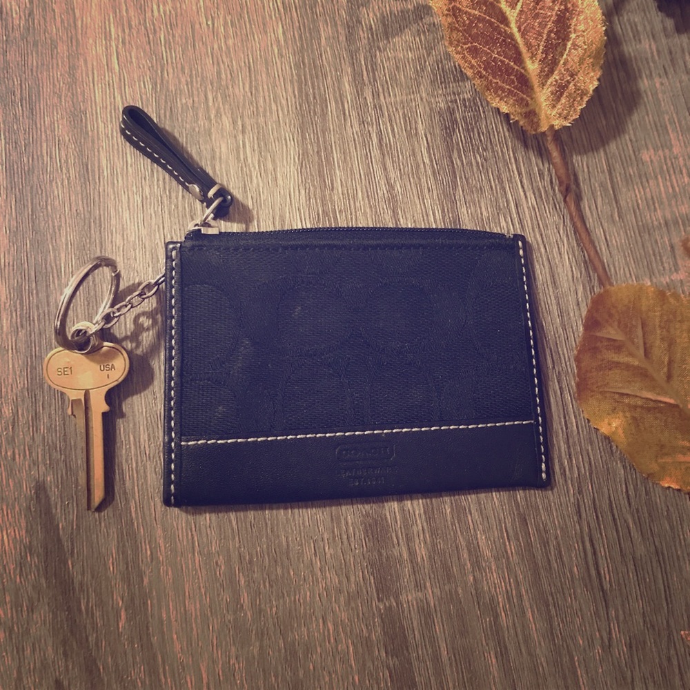 Coach | Mini Wallet/ Key Chain | Black |