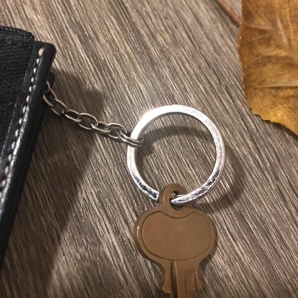 Coach | Mini Wallet/ Key Chain | Black | - Picture 5 of 5