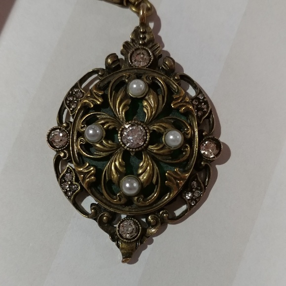 Large Filigree Charm - Picture 2 of 2