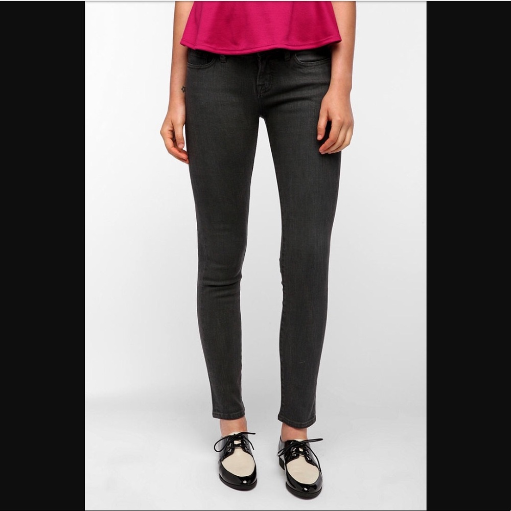 Women's Gray Bdg Cigarette Mid-Rise Jean Grey