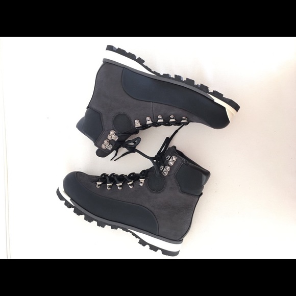 Louis Vuitton men lace-up boots, US size 8,5 - Picture 4 of 7