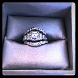 Diamond bridal ring set