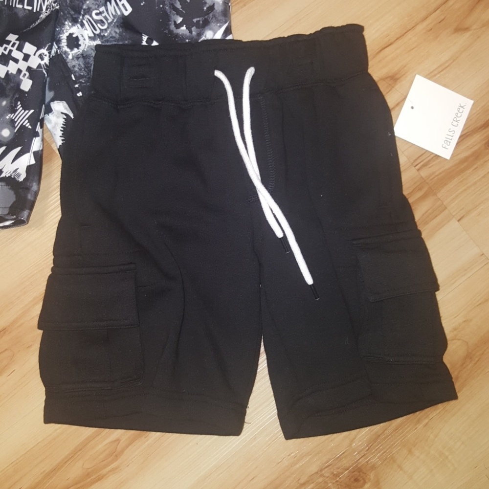 Size 4/5 bundle - Picture 2 of 5
