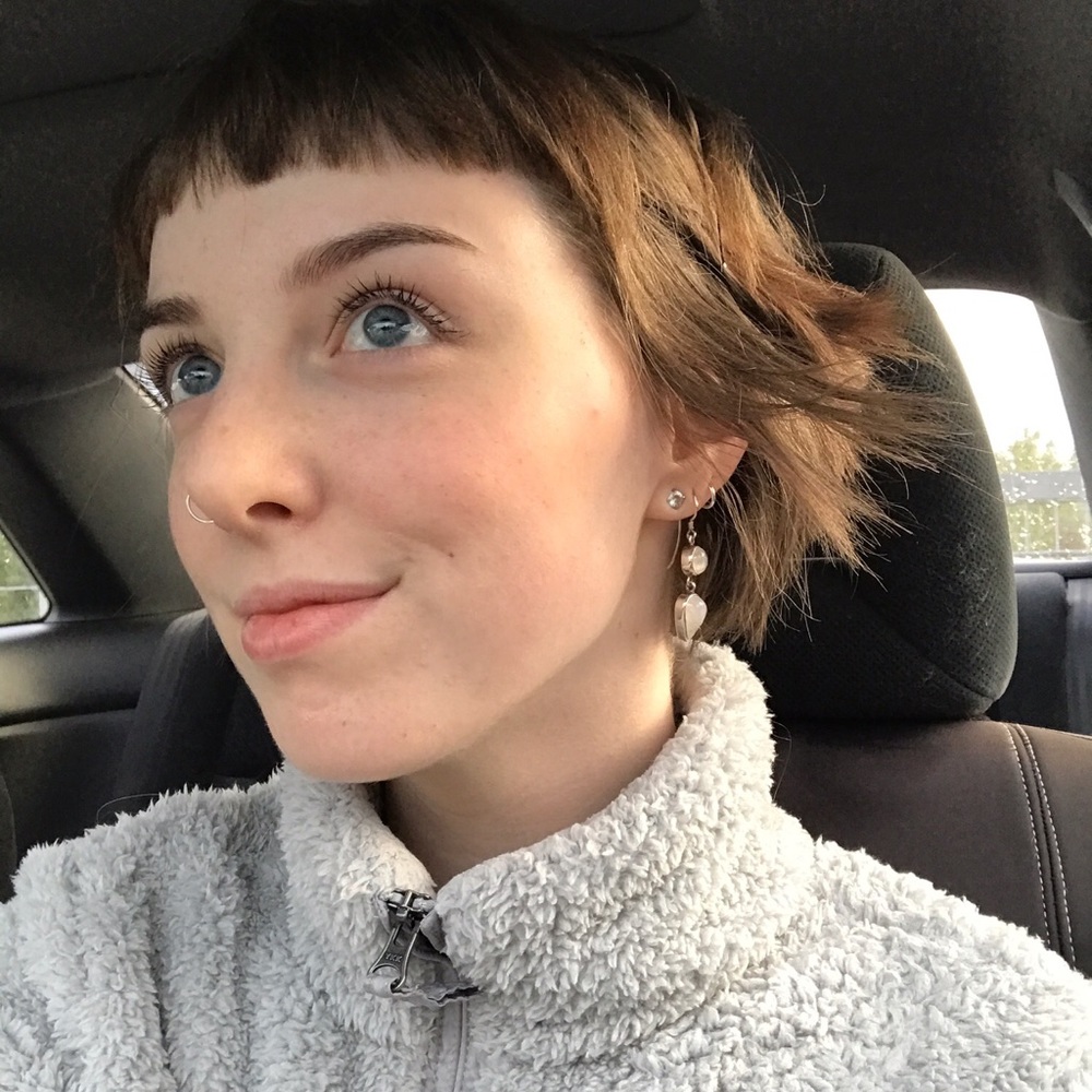 Meet your Posher, Emma