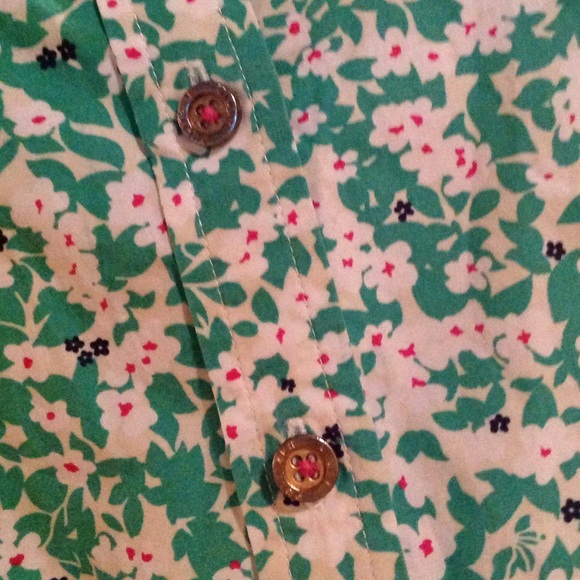 Lilly Button Down - Picture 3 of 6