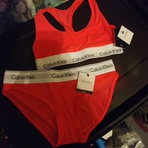 Calvin Klein set