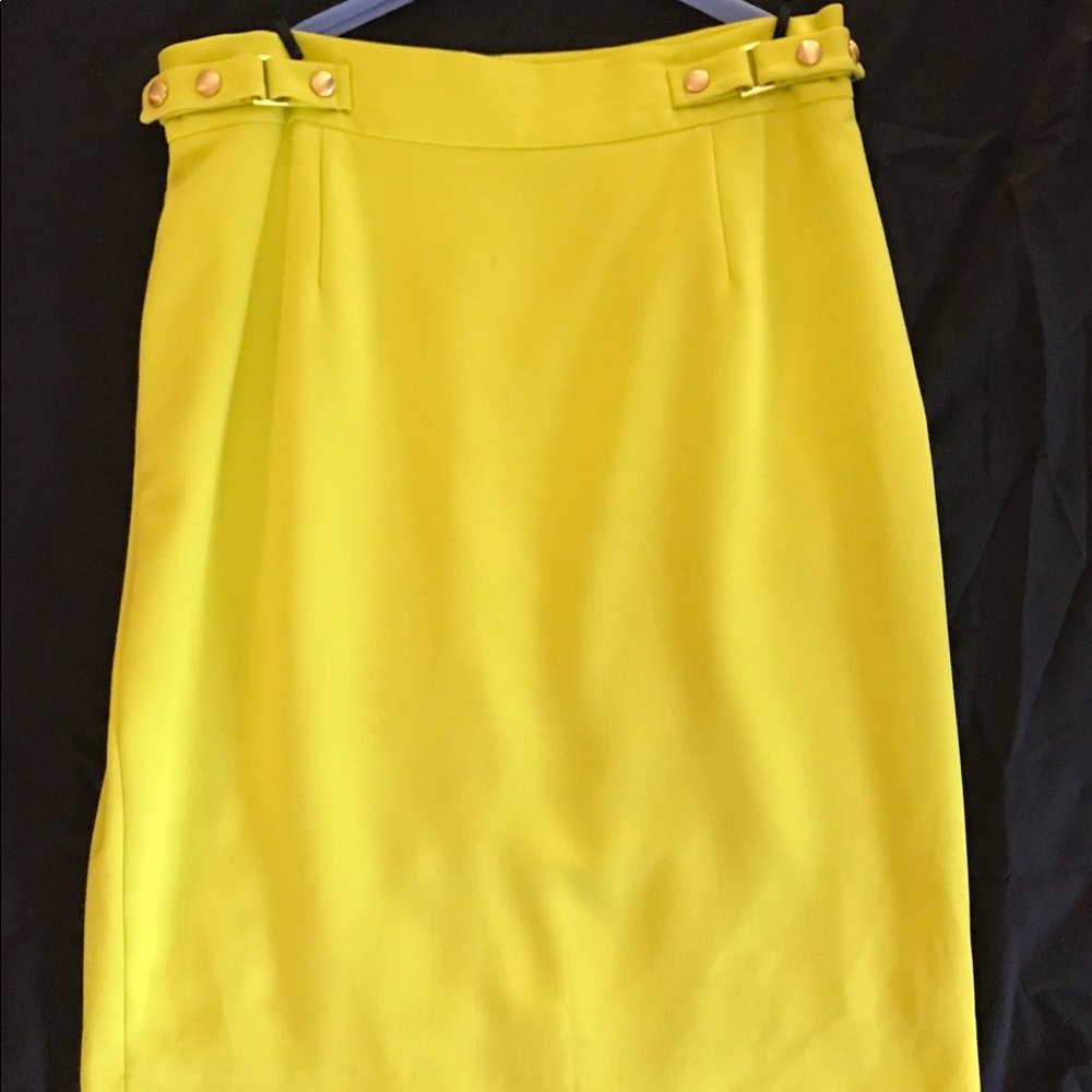 Antonio Melani Iguana/Lime Skirt with Buckles