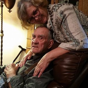 Meet your Posher, Sandi