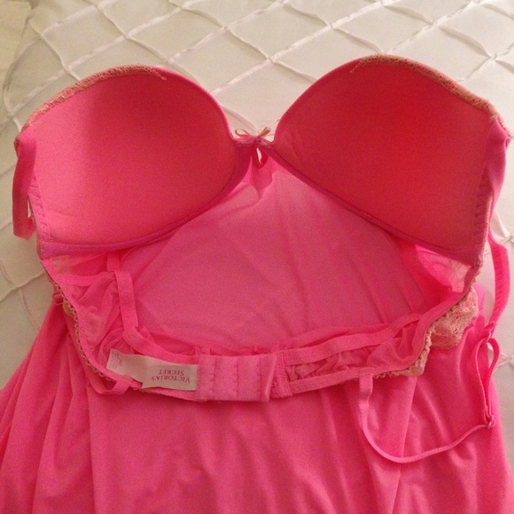 Victoria's Secret Sexy Slip - Picture 4 of 8