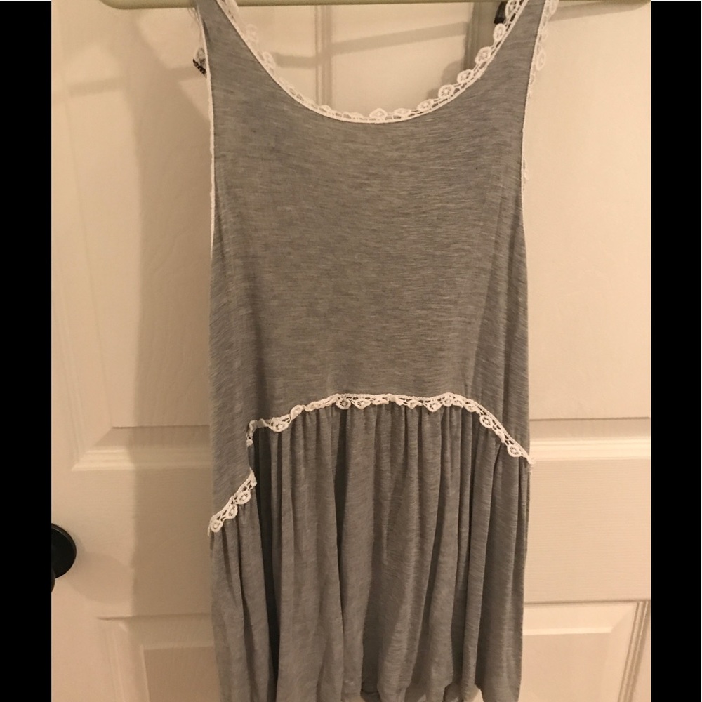 Grey tank