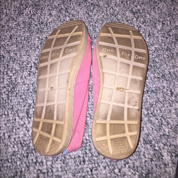 Pink Toms - Picture 3 of 5