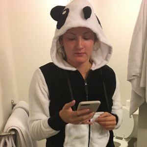 Meet your Posher, Becky