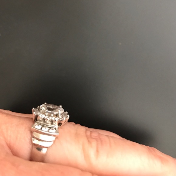 Cubic zirconia ring set in sterling silver.  Sz 7 - Picture 6 of 6