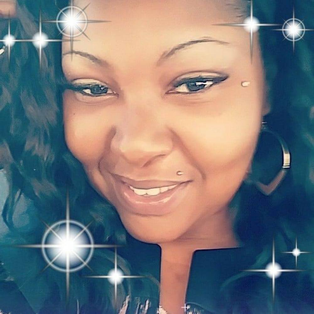 Meet your Posher, Tarah