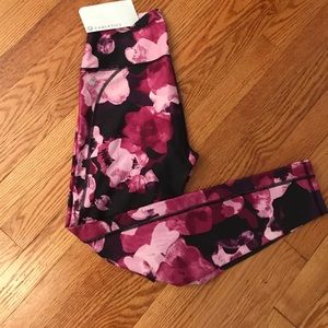 Fabletics high waisted athletic leggings (NWT)