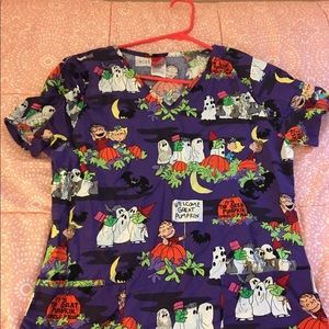 Peanuts scrub top