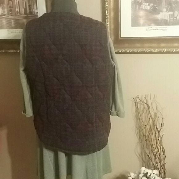 Wool vest - Picture 3 of 3