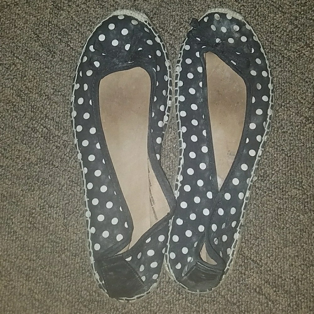 Polka dot flats