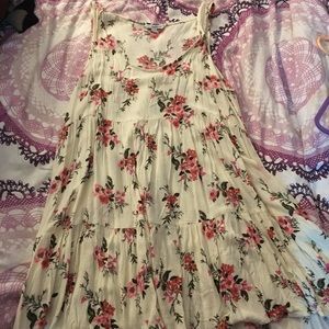 American Eagle Flowy Floral Dress