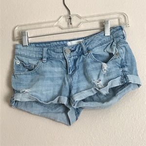 Cute flirty shorts