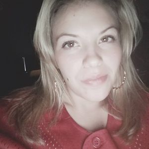 Meet your Posher, Cassandra