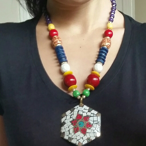Statement Necklace - Picture 3 of 6