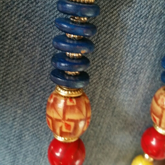 Statement Necklace - Picture 4 of 6