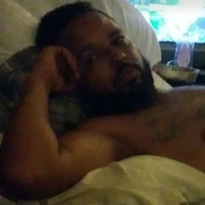 Meet your Posher, Ellis