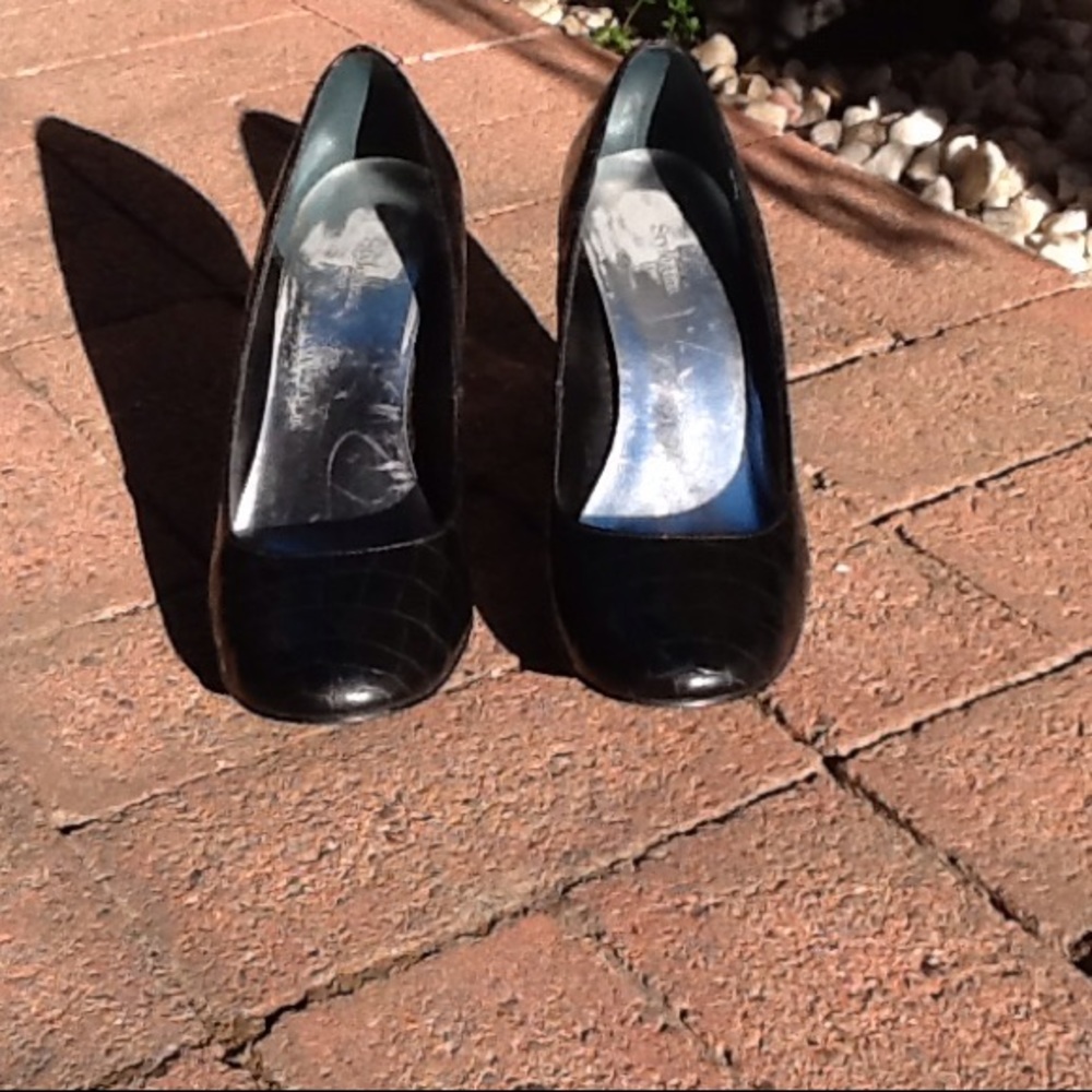 Work pumps