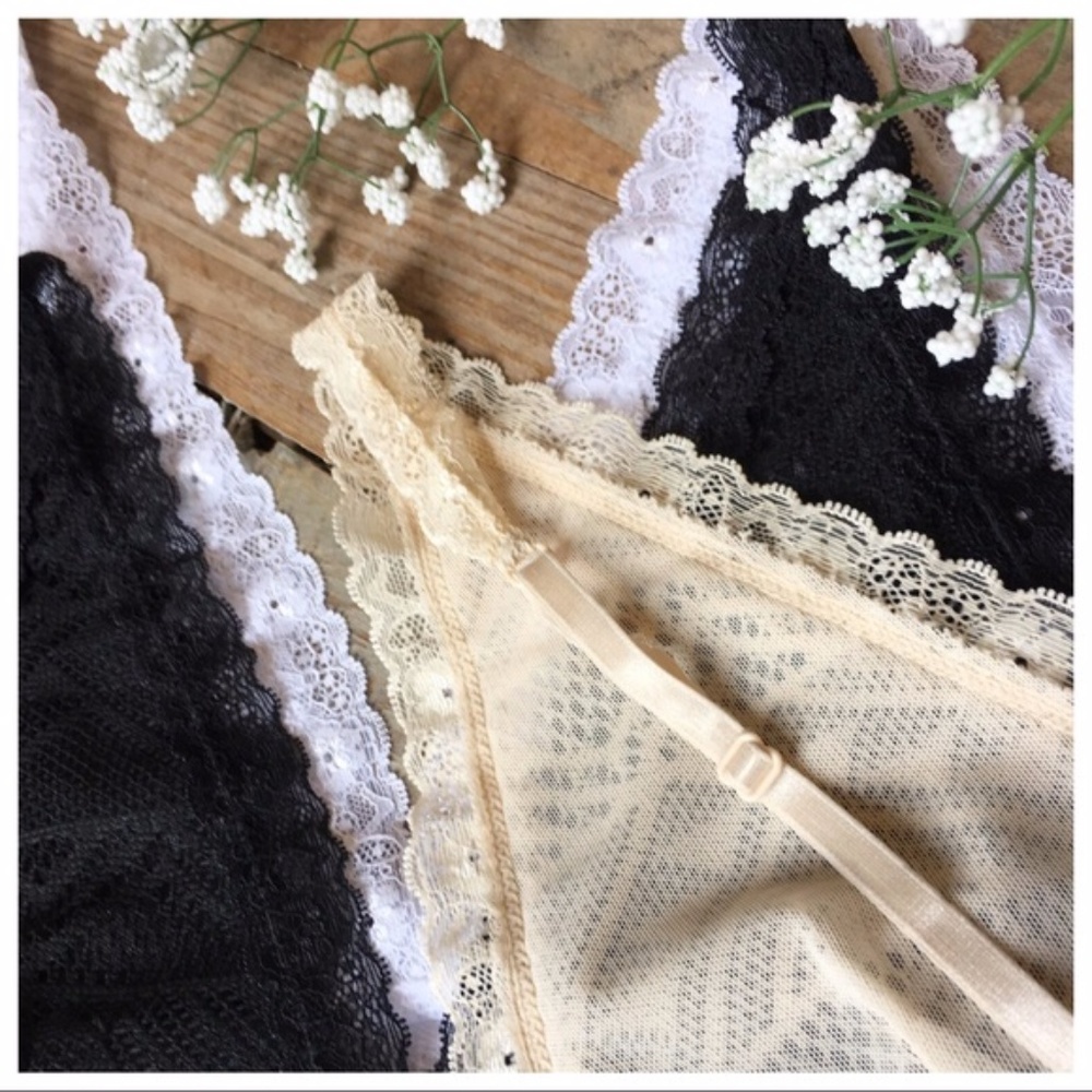 LAST ONE! White Lace Bralette - Picture 5 of 5