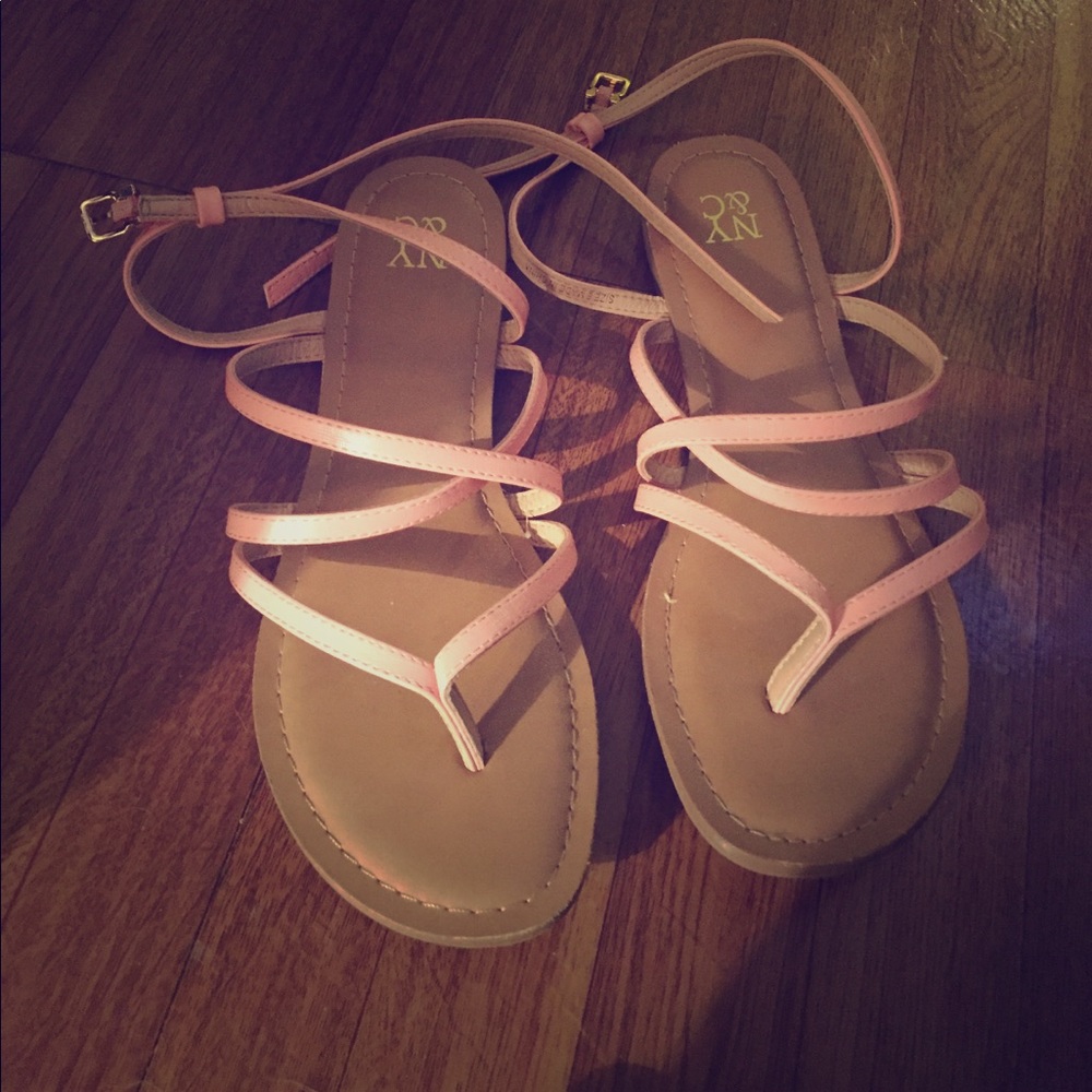 **SOLD**Strappy peach/pink sandals size 8
