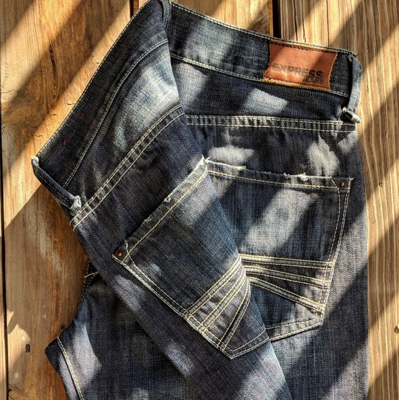 Express Jeans - Picture 1 of 8
