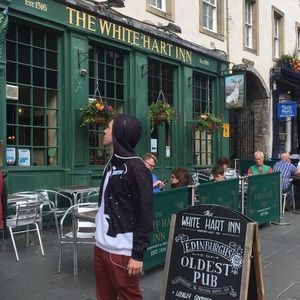 Meet your Posher, Ian