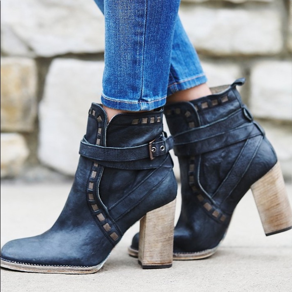 Free People Heirloom Heeled Boots. Sz 39