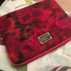 marc jacobs laptop sleeve