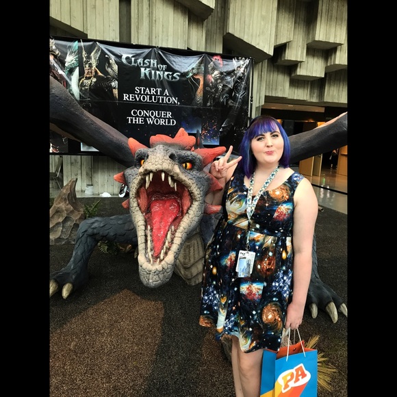 Meet the Posher: Megan 💖✨✨✨ - Picture 4 of 8