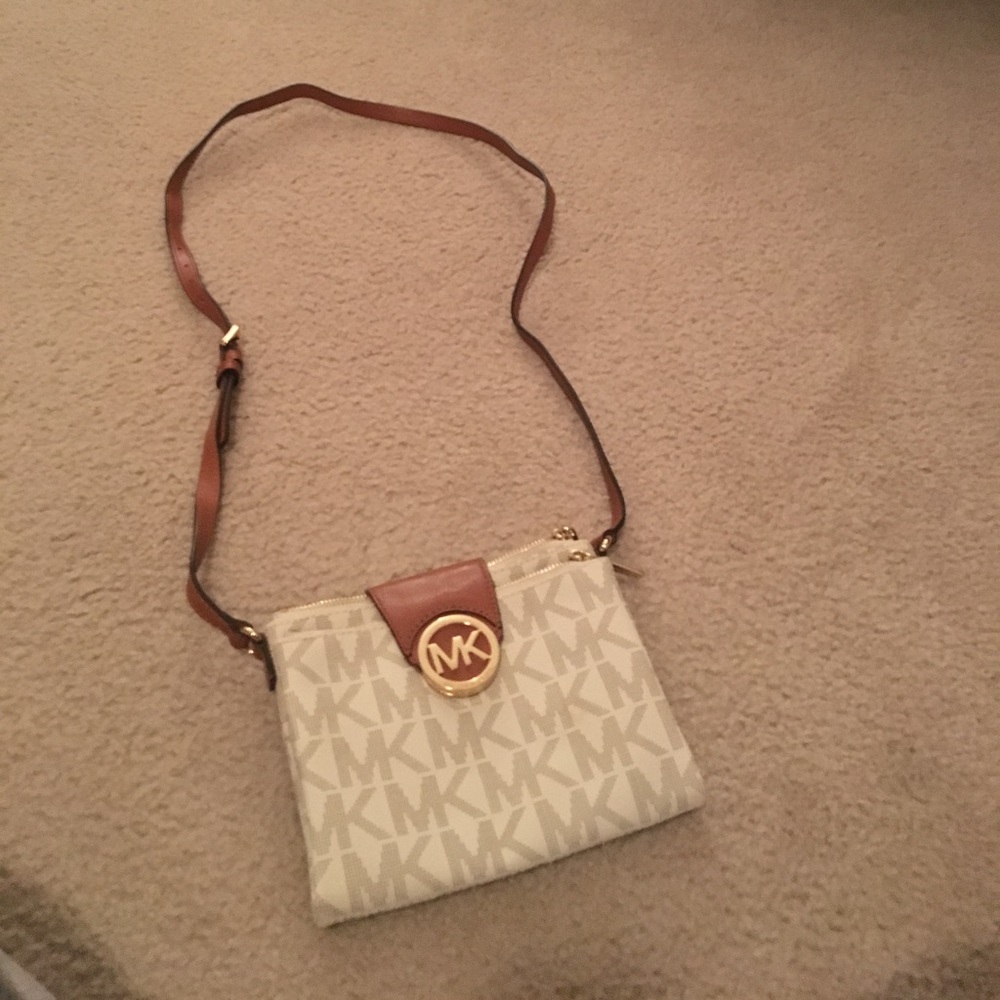 Michael Kors small cross body
