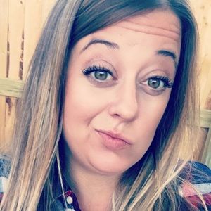 Meet your Posher, Meredith