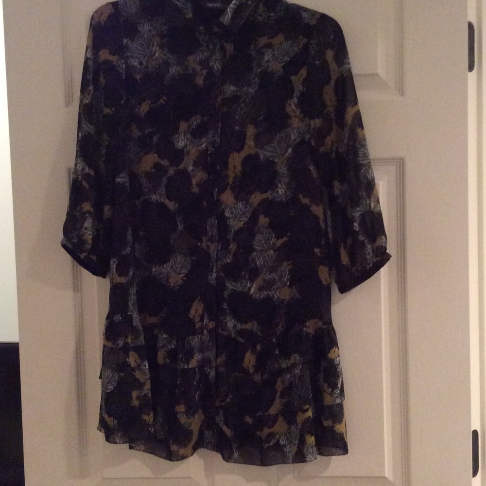 Kensie leaf dress