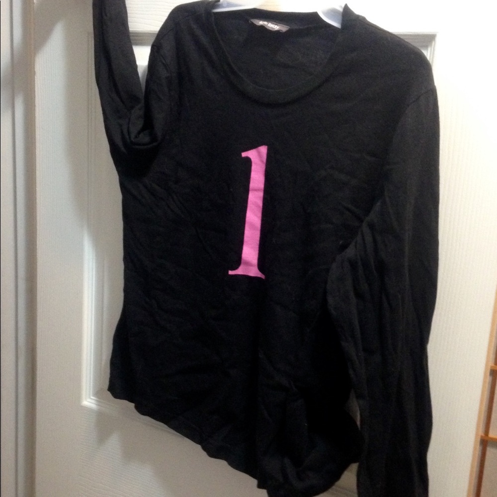 Long sleeve cotton scoop neck #1 tee-shirt. NWOT