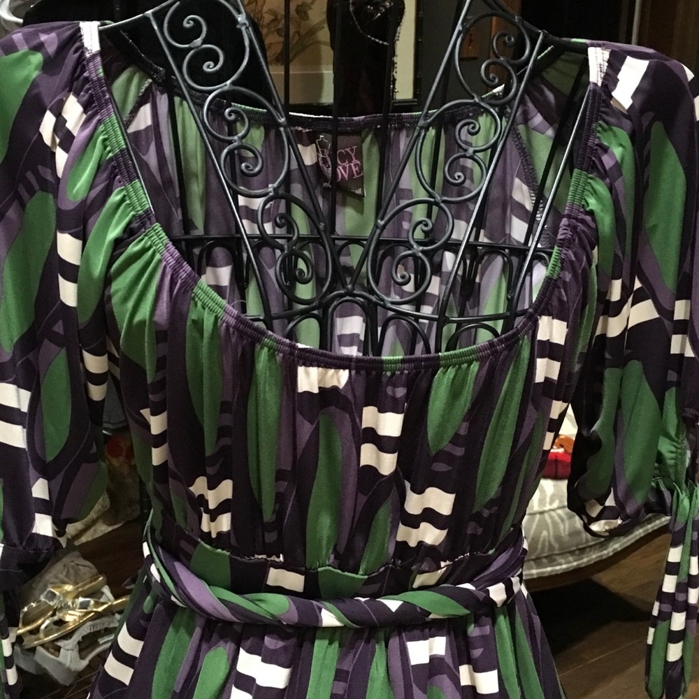 Dress black green and white