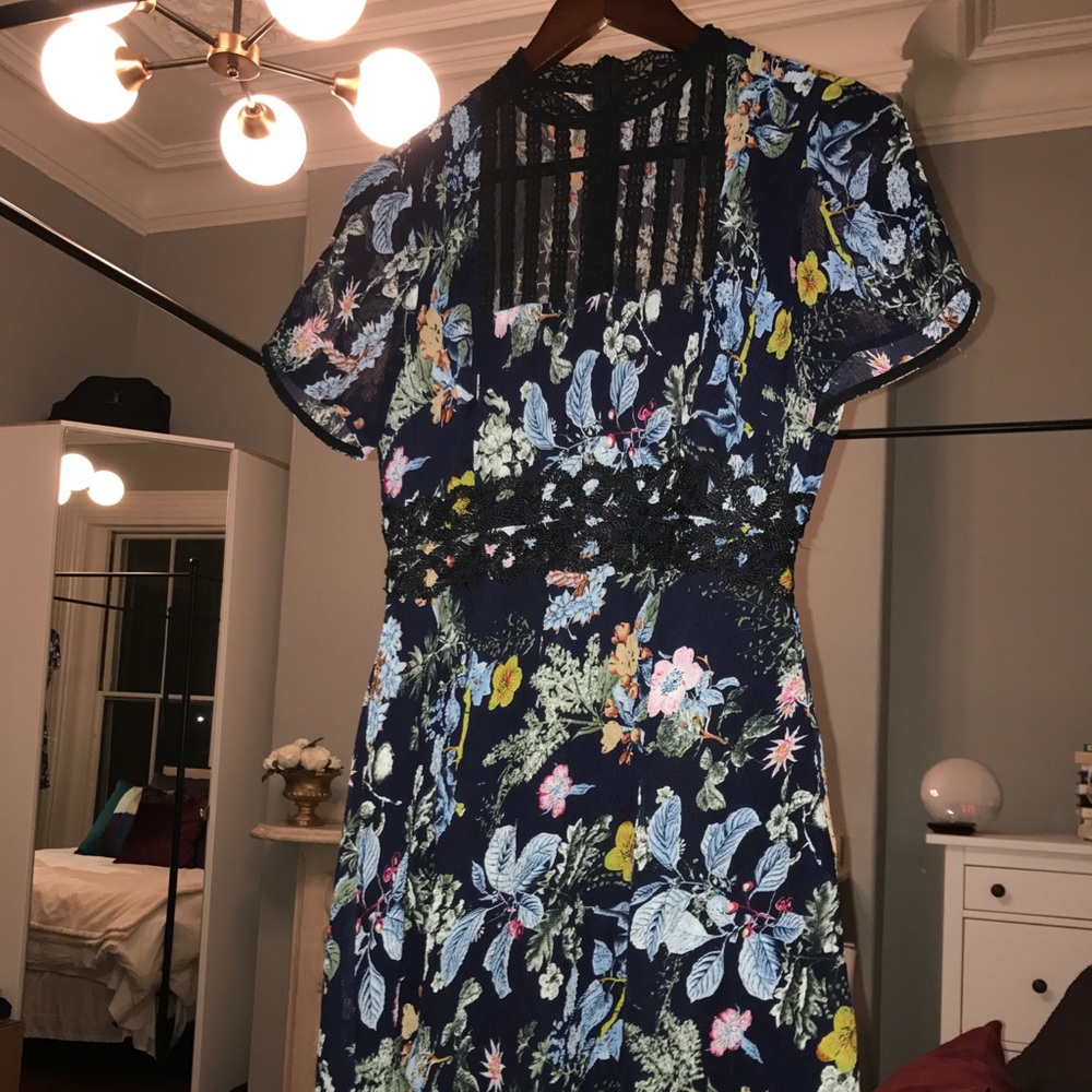 Floral and lace midi dress