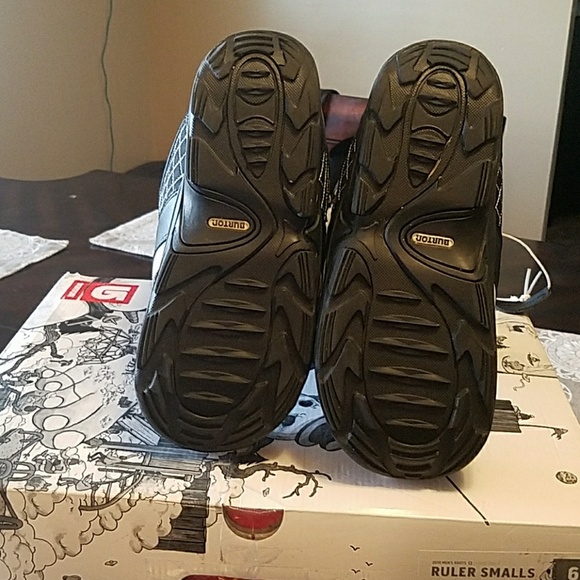 New Burton snowboarding boots