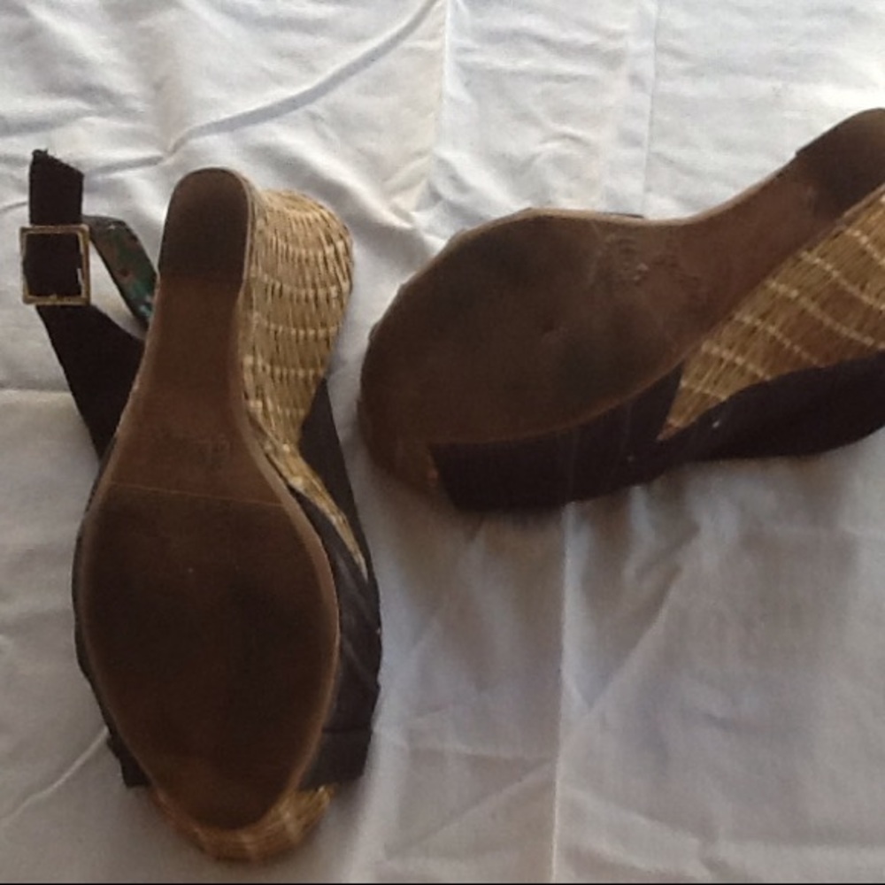 Summer wedges - Picture 3 of 3