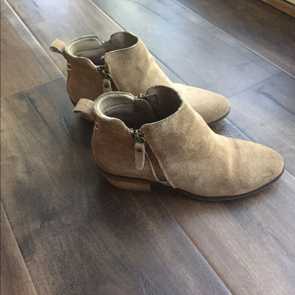 Vince Camino suede booties