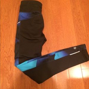 Athletic leggings