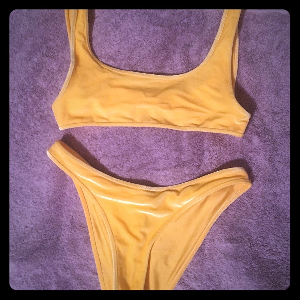TRIANGL Velvet Bikini