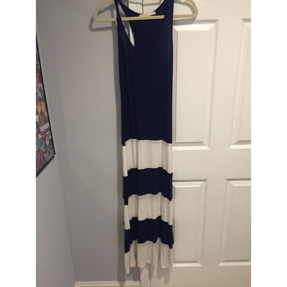 MALLOY blue and white maxi dress